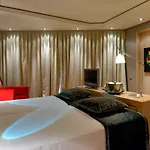 Vincci Frontaura Hotel