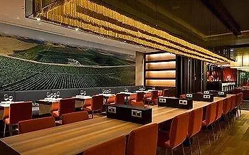 文奇弗朗陶拉酒店 4* 巴利亚多利德