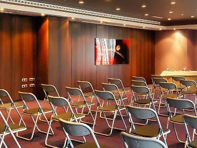 Vincci Frontaura Hotel