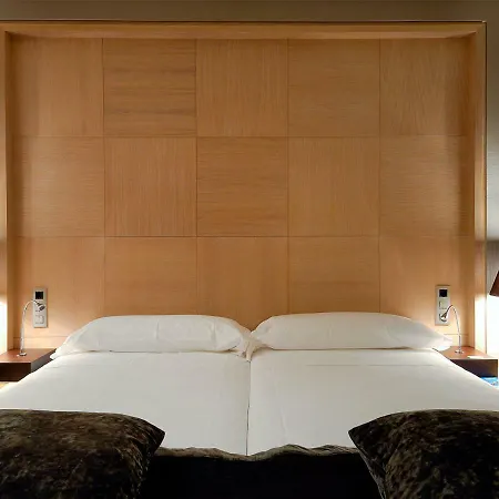 Vincci Frontaura Hotel 4*
