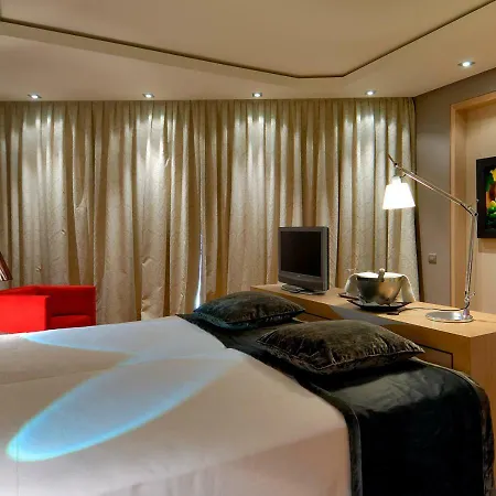 Vincci Frontaura Hotel