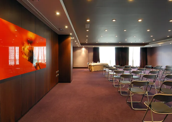 Vincci Frontaura Hotel 4*