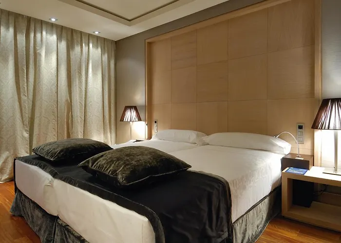 Vincci Frontaura Hotel 4*