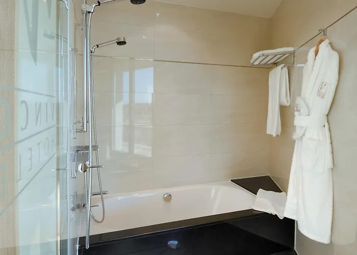 Vincci Frontaura Hotel 4*