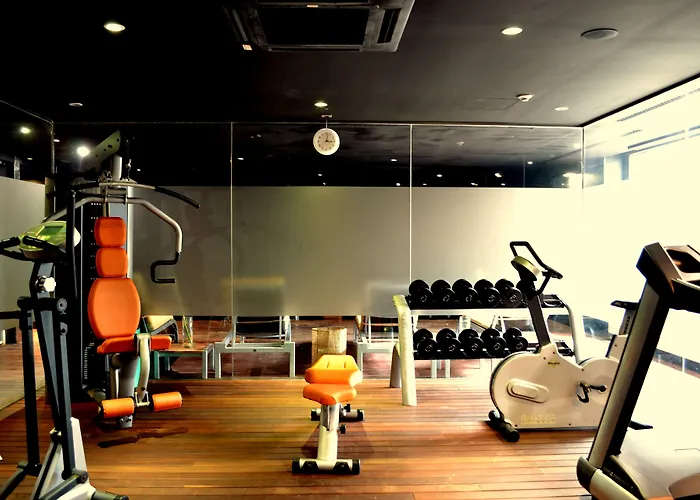 Vincci Frontaura Hotel 4*