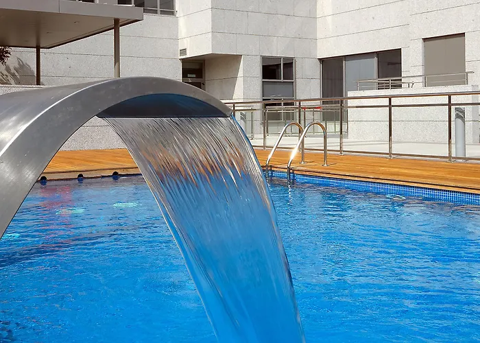 Vincci Frontaura Hotel